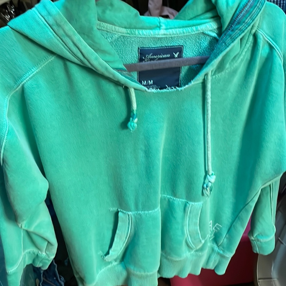 American Eagle Pullover Size Medium - image 1